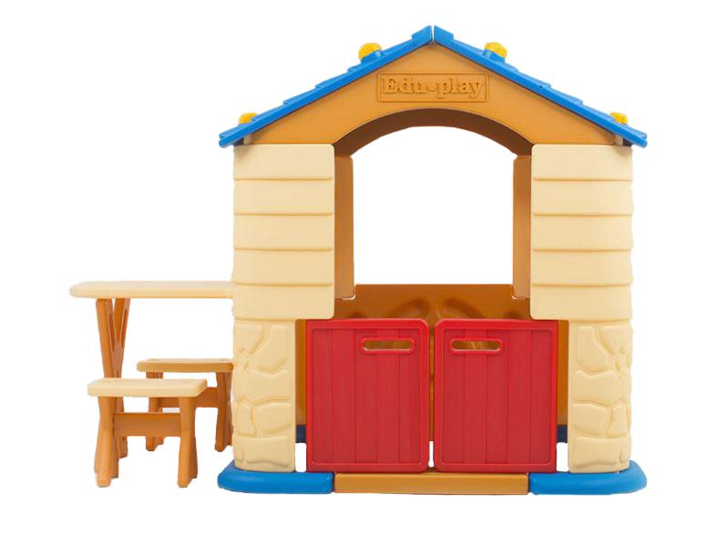 Playhouse with hotsell table and chairs