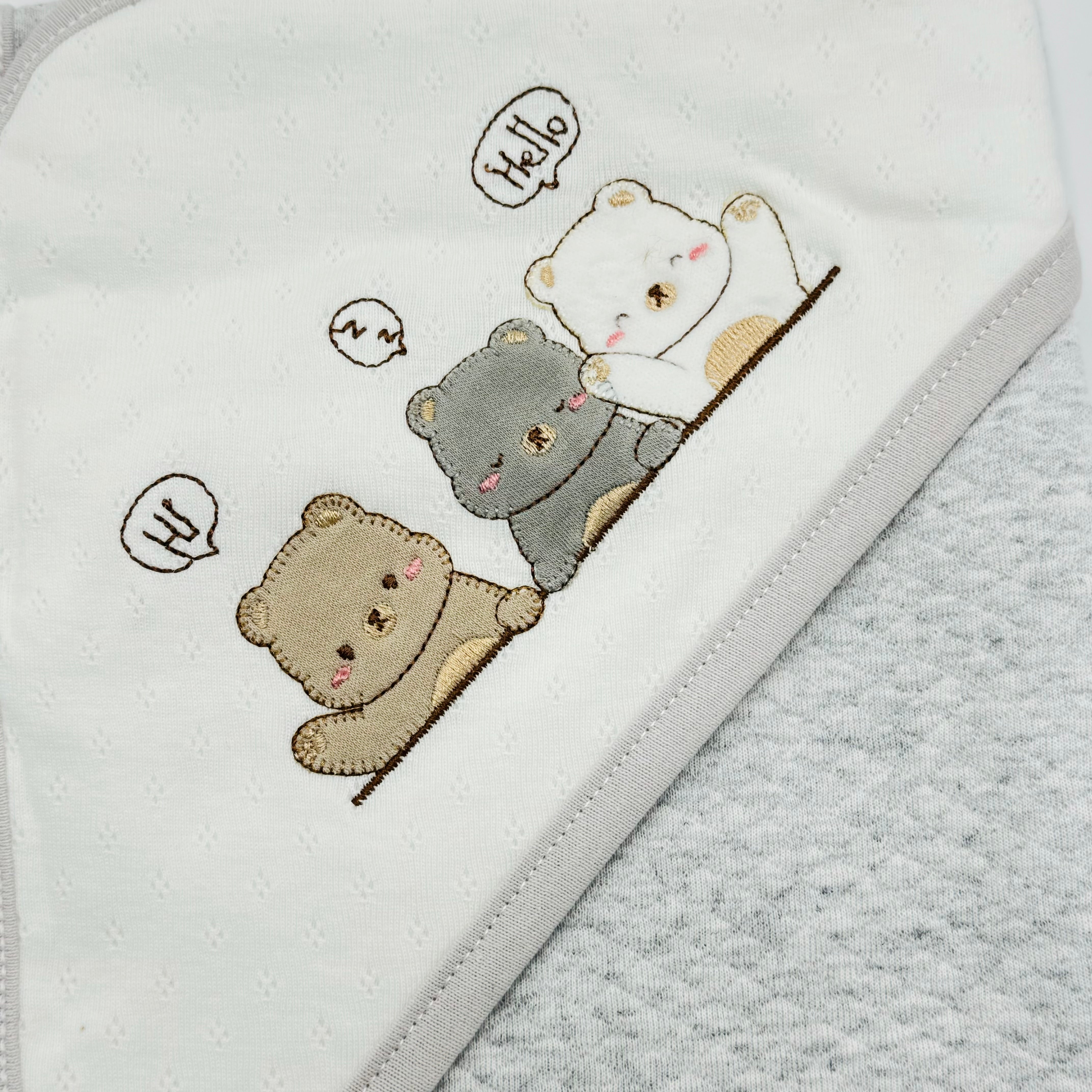 BABY CAT THEMED WRAPPING SHEET