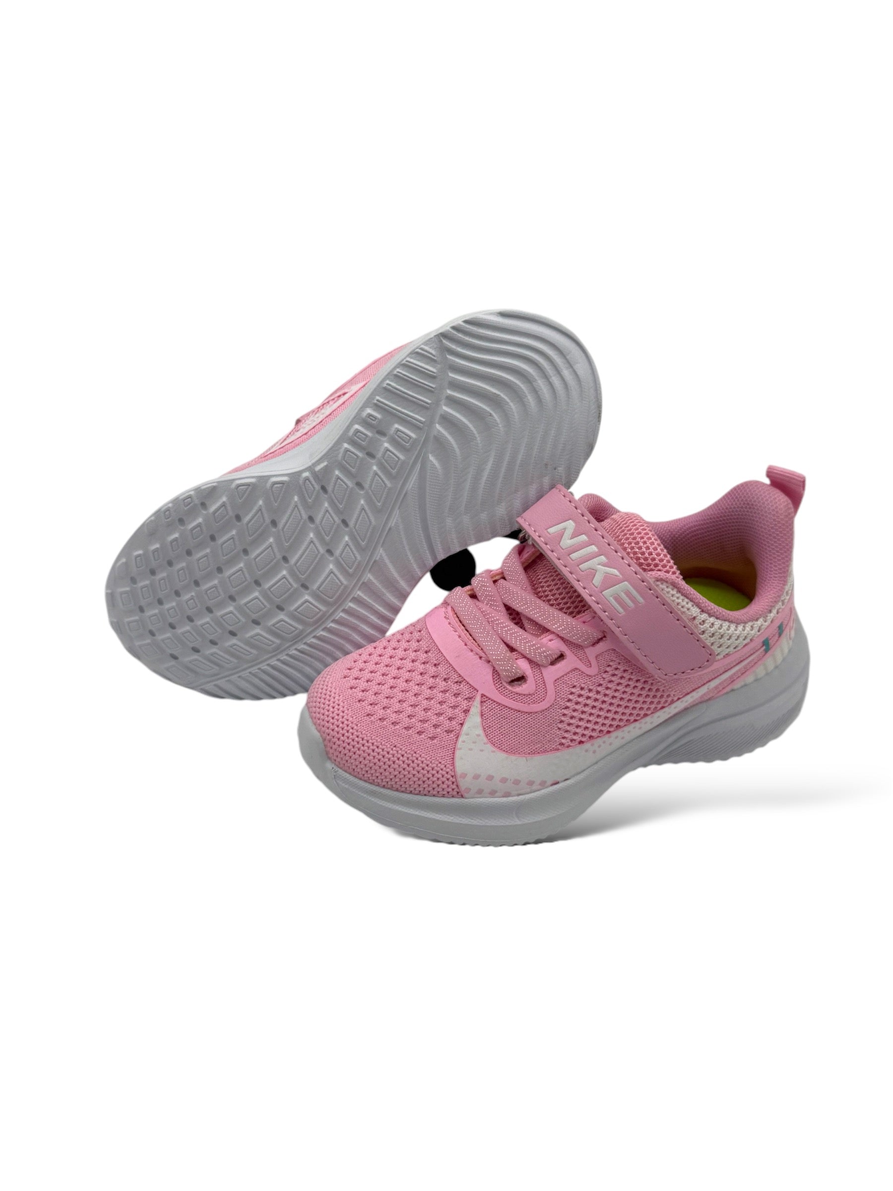 GIRL SNUG-FITTING RUNNERS