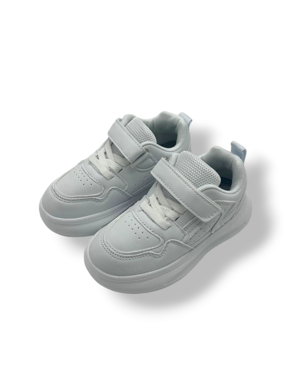 KIDS SNUG WHITE SNEAKERS