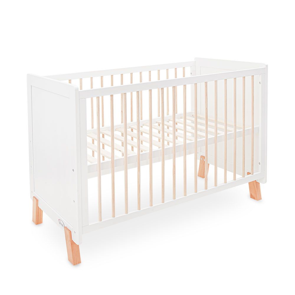 BABY COT WHITE - T904