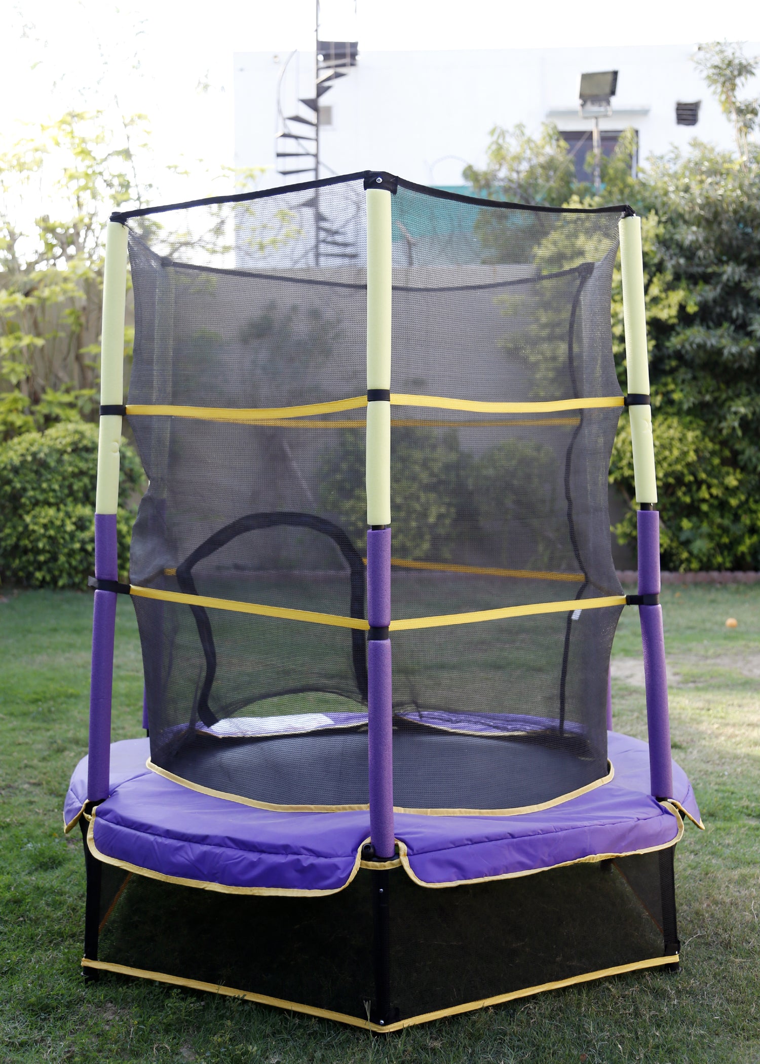 Kids Trampoline with Safety Net and Red Cover Garden Outdoor - JB55